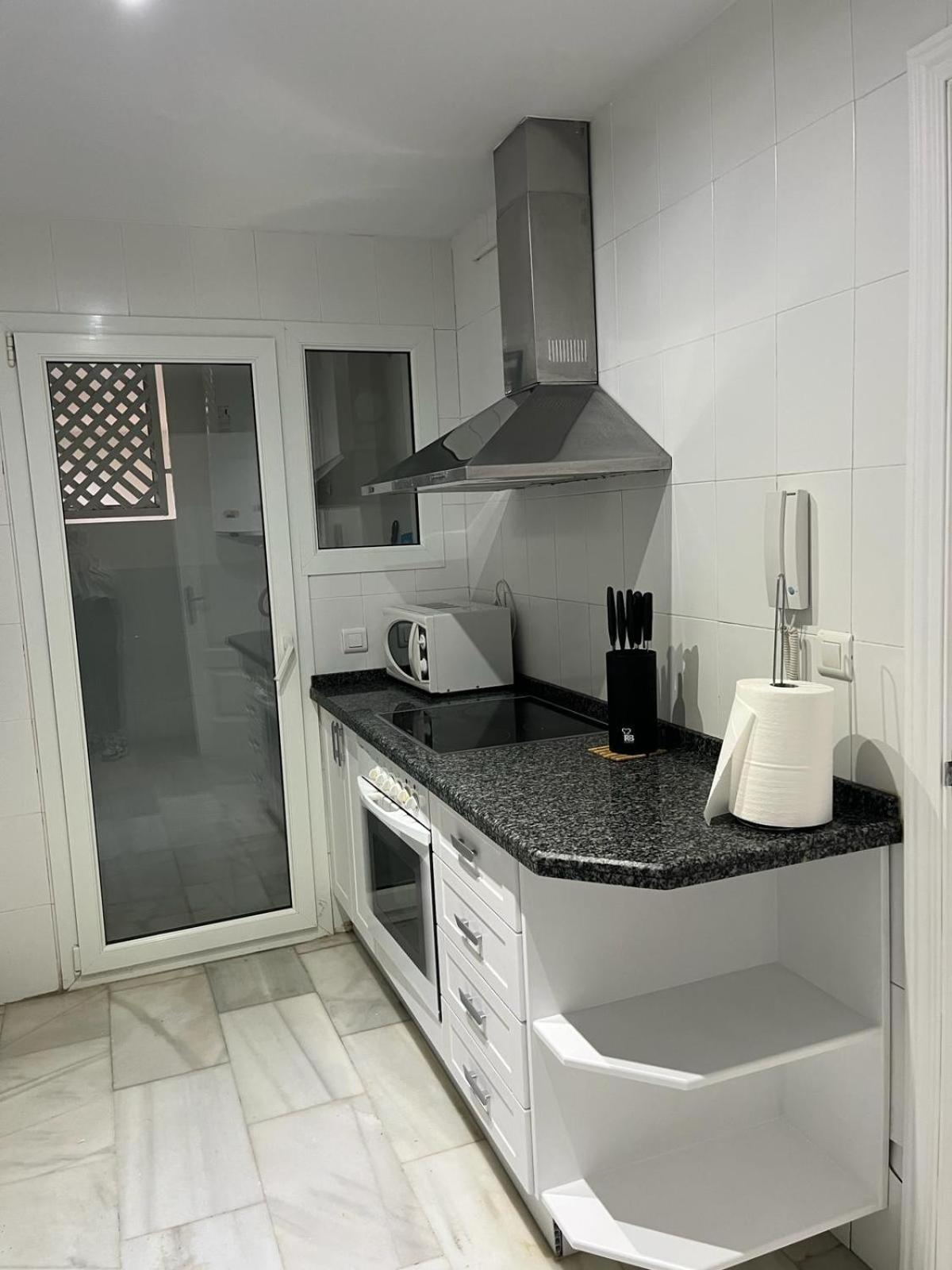 Ferienwohnung Soas Puerto Banus Playa Rocio Marbella Exterior foto